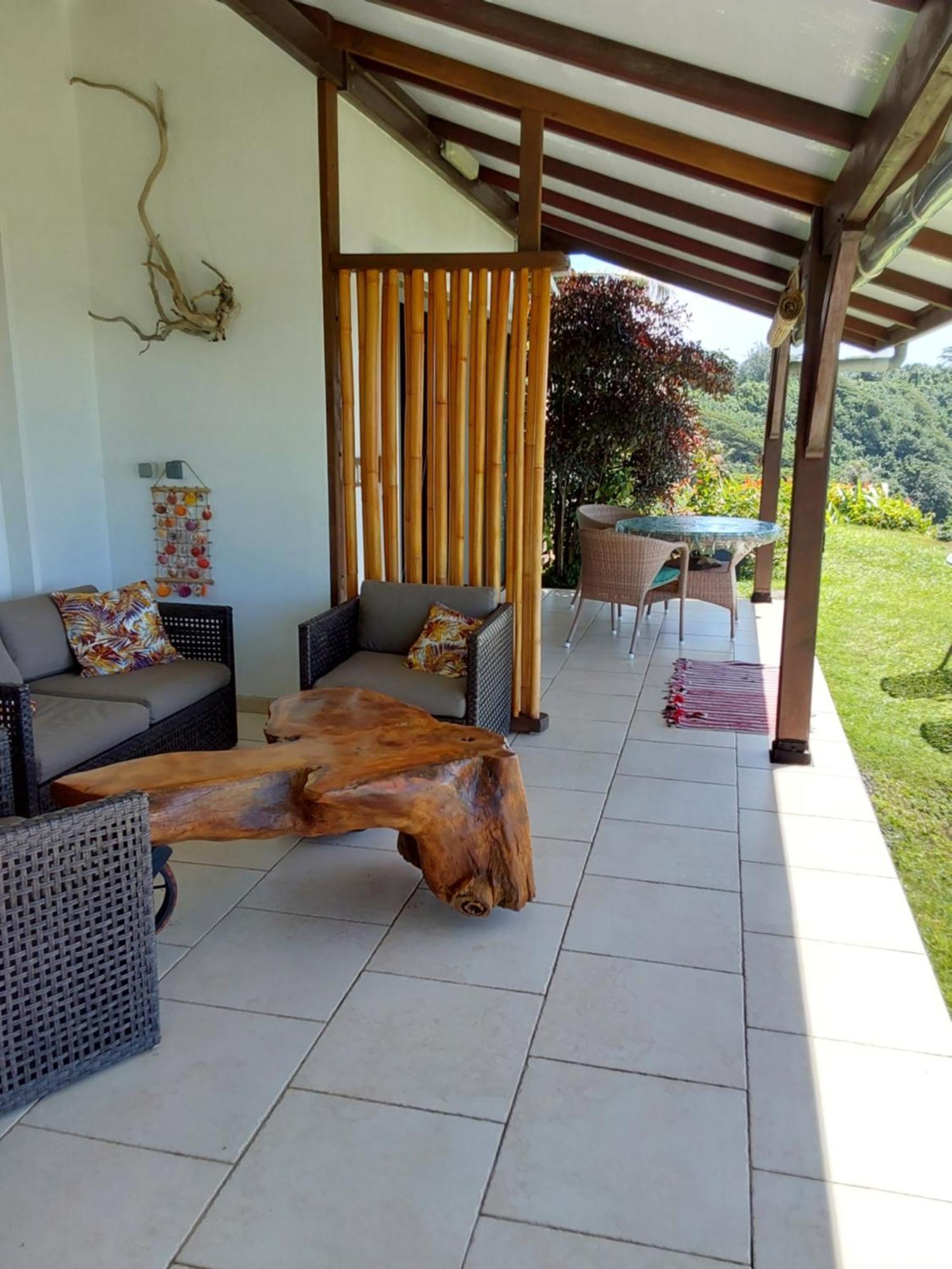Fare Mahi Mahi Bed & Breakfast Uturoa Exterior photo